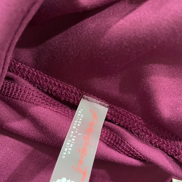 Free People Movement Legging NWT, Size: Large - Picture 8 of 8